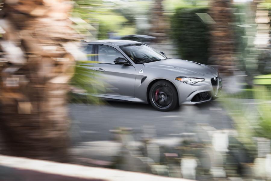  Alfa Romeo Giulia Quadrifoglio NRING (952) 2019 года  (NA) (фото 2 из 31)